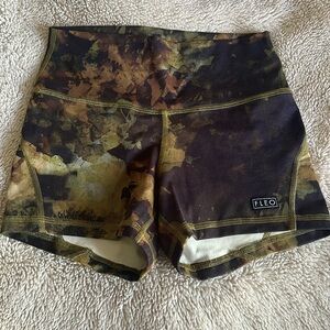 Fleo Shorts